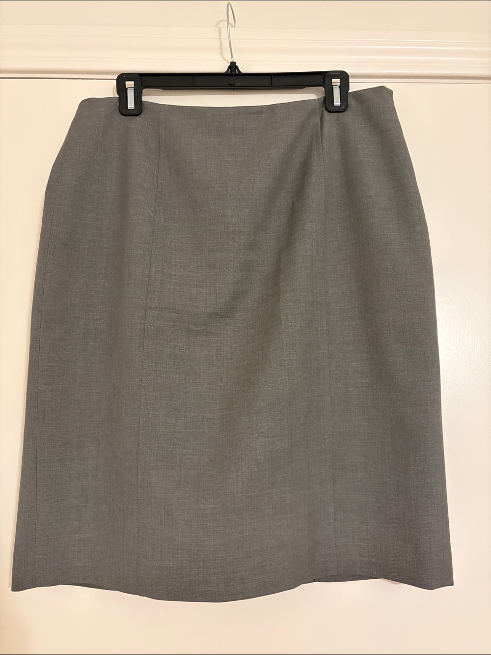 Kasper Gray Tailored Pencil Skirt